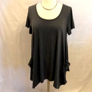 Isabella Rodriguez Hankerchief Hem Knit Top